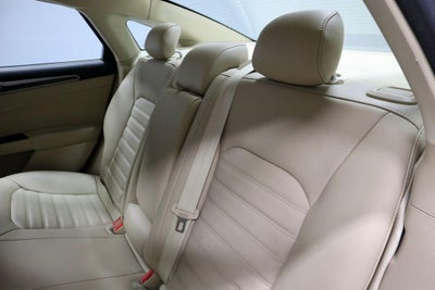 2016 Ford Fusion 4dr Sdn SE FWD