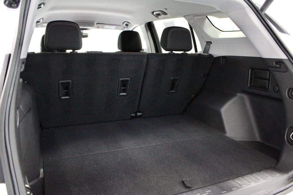 2024 GMC Terrain FWD 4dr SLE