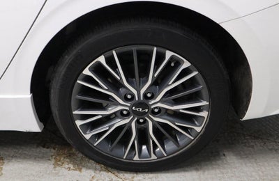 2024 Kia Forte GT-Line IVT