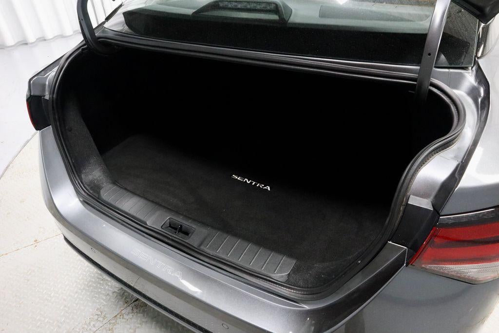 2025 Nissan Sentra SV CVT