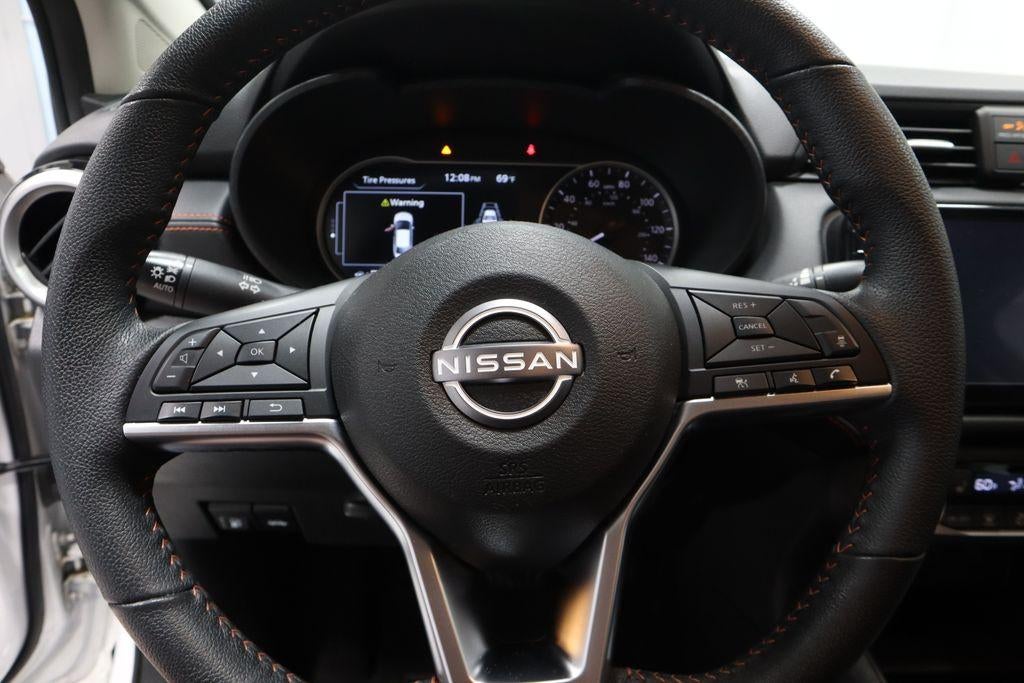 2024 Nissan Versa SR CVT