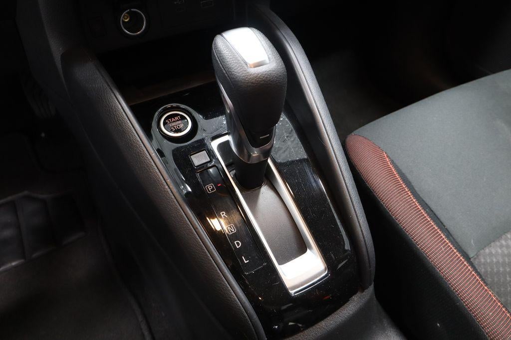 2024 Nissan Versa SR CVT