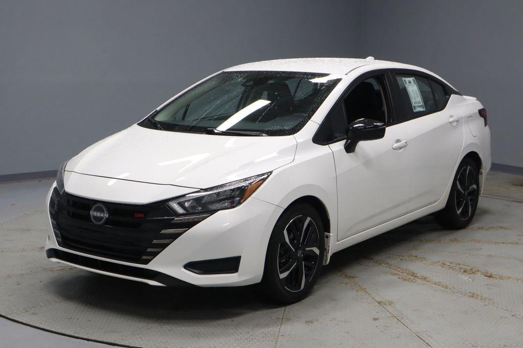 2024 Nissan Versa SR CVT