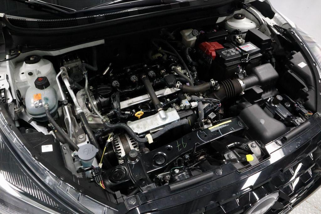 2024 Nissan Kicks SR FWD