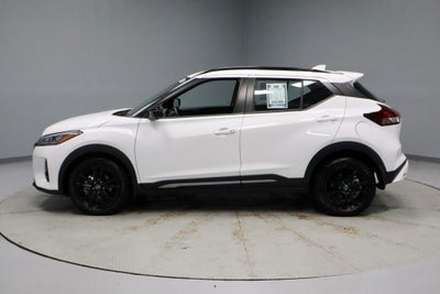 2024 Nissan Kicks SR FWD