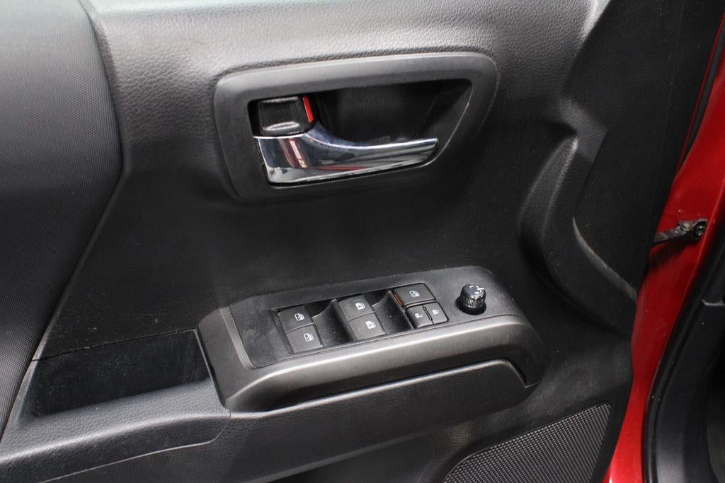 2023 Toyota Tacoma 4WD 4WD TRD Off Road Double Cab 5' Bed V6 AT (Natl)