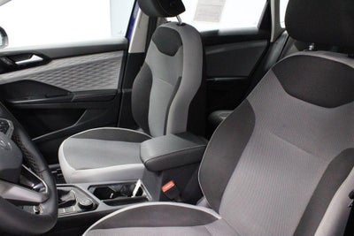 2024 Volkswagen Taos S 4MOTION