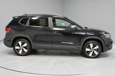 2024 Volkswagen Taos S 4MOTION