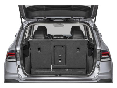 2025 Volkswagen Taos SE 4MOTION