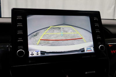 2022 Toyota Camry SE Auto (SE)