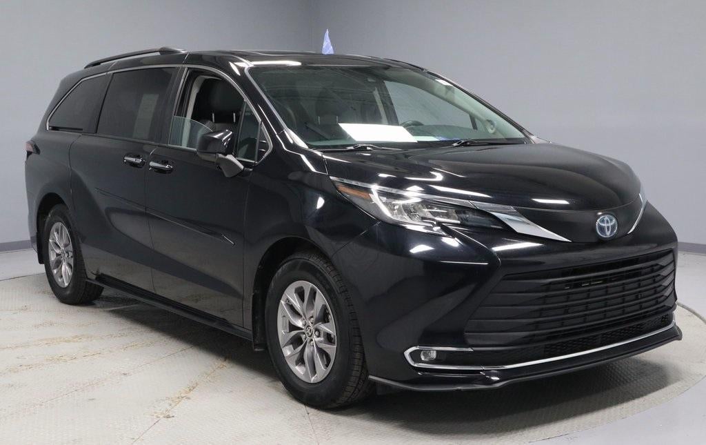 2022 Toyota Sienna XLE AWD 7-Passenger (Natl)