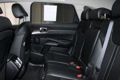 2023 Kia Sorento S FWD