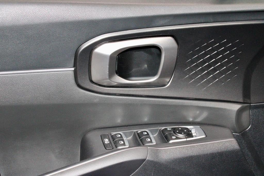 2023 Kia Sorento S FWD