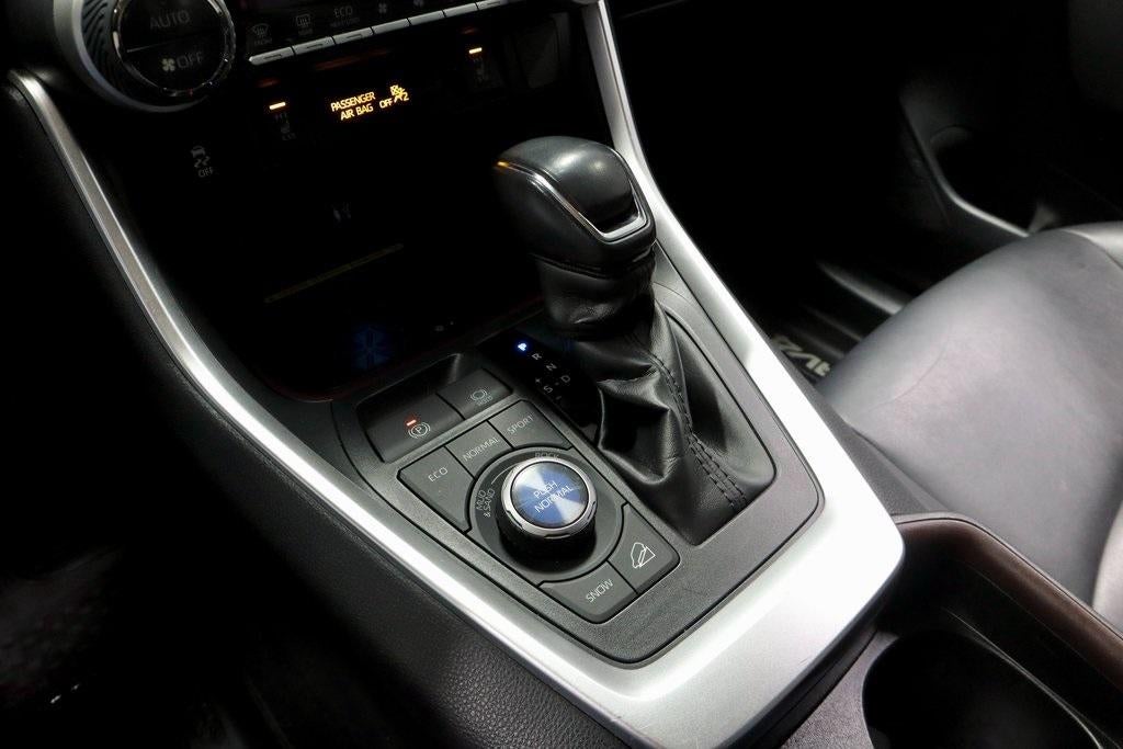 2019 Toyota RAV4 Limited AWD (GS)