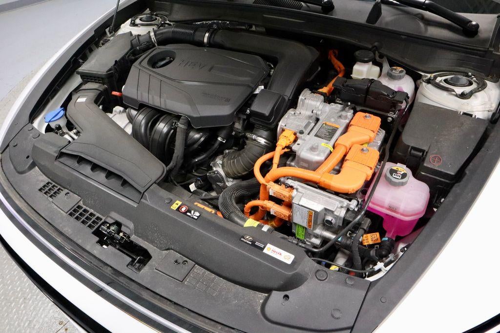 2025 Hyundai SONATA HYBRID SEL FWD