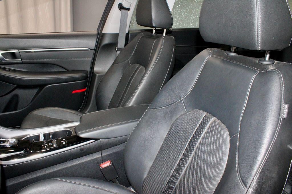 2023 Hyundai SONATA HYBRID Limited 2.0L