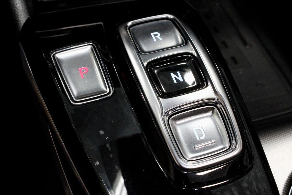 2023 Hyundai SONATA HYBRID Limited 2.0L