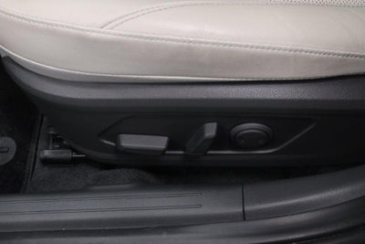 2025 Hyundai SONATA HYBRID Limited FWD