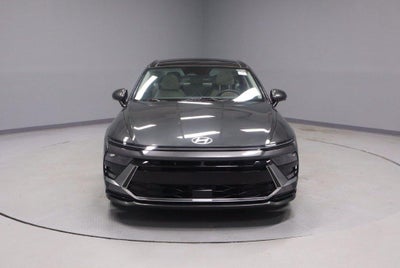 2025 Hyundai SONATA HYBRID Limited FWD