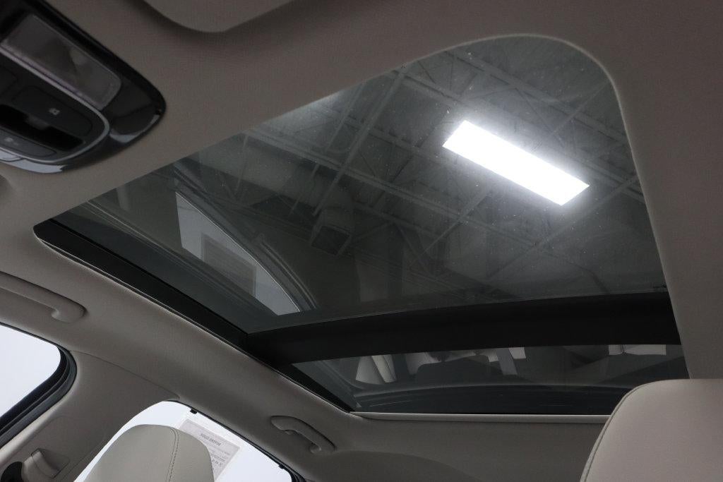 2025 Hyundai SONATA HYBRID Limited FWD