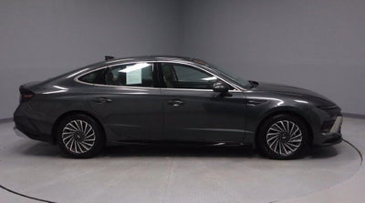 2025 Hyundai SONATA HYBRID Limited FWD