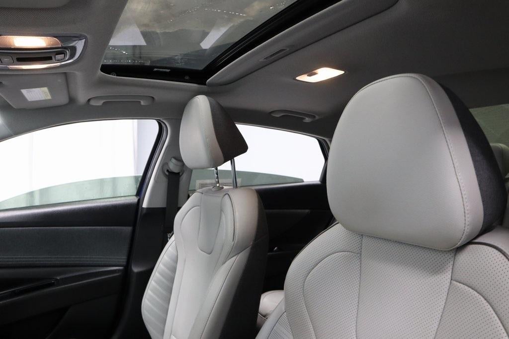 2023 Hyundai ELANTRA HYBRID Limited DCT