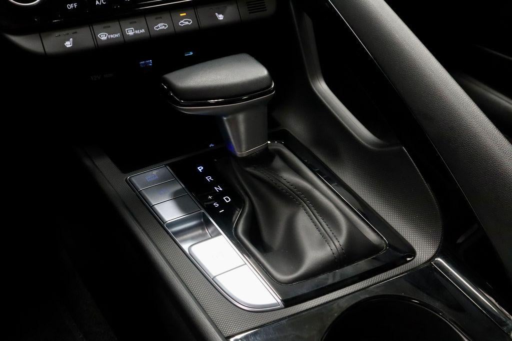 2024 Hyundai ELANTRA SEL IVT