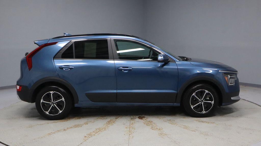2025 Kia Niro EX FWD