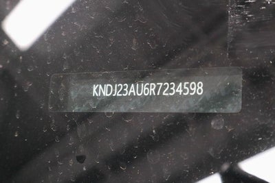 2024 Kia Soul LX IVT