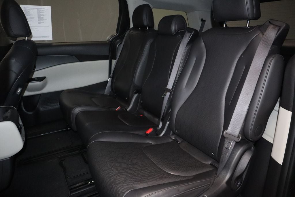 2024 Kia Carnival LX FWD w/Seat Pkg