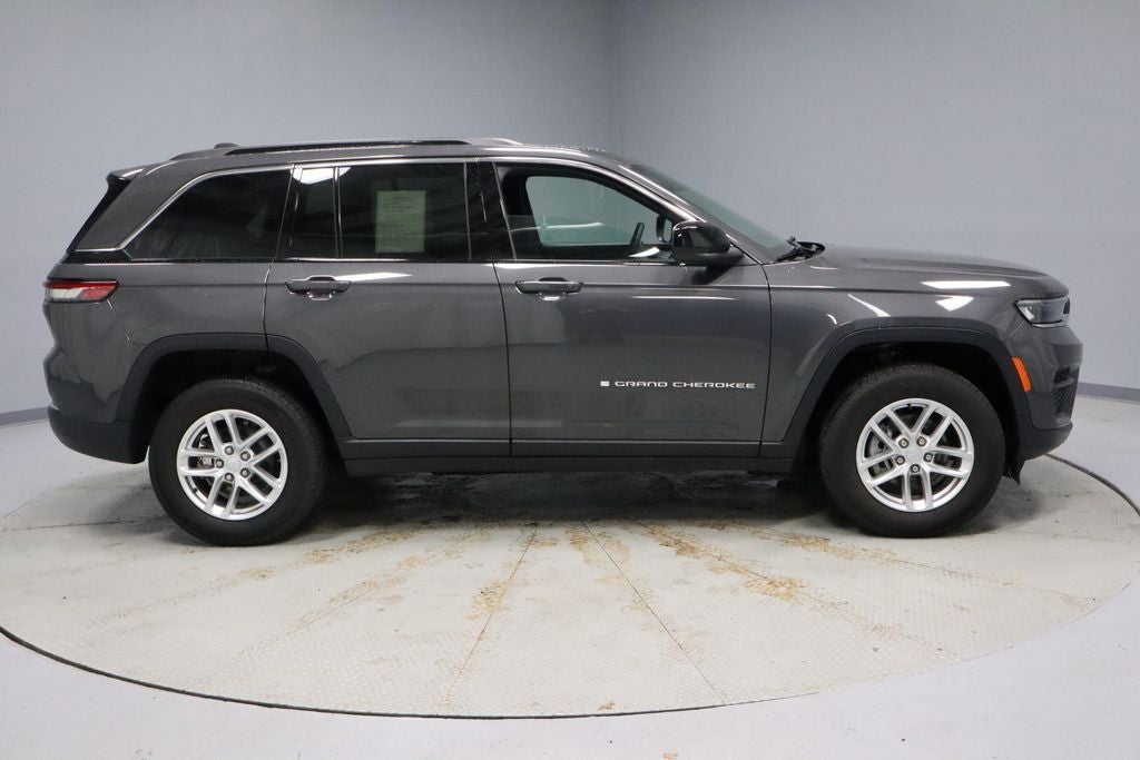 2024 Jeep Grand Cherokee Laredo X