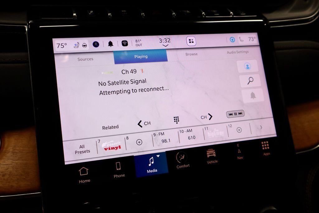 2022 Jeep Grand Cherokee Summit