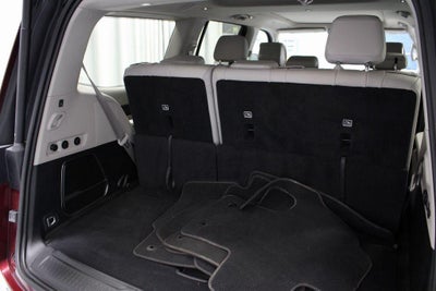 2024 Jeep Wagoneer Base