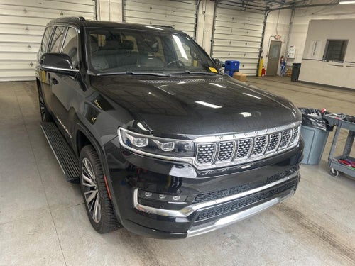 2022 Jeep Grand Wagoneer Series III