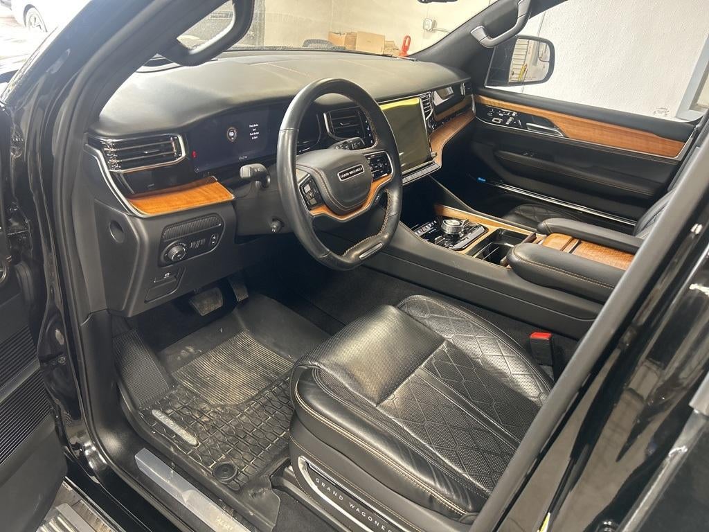 2022 Jeep Grand Wagoneer Series III