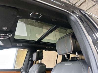 2022 Jeep Grand Wagoneer Series III