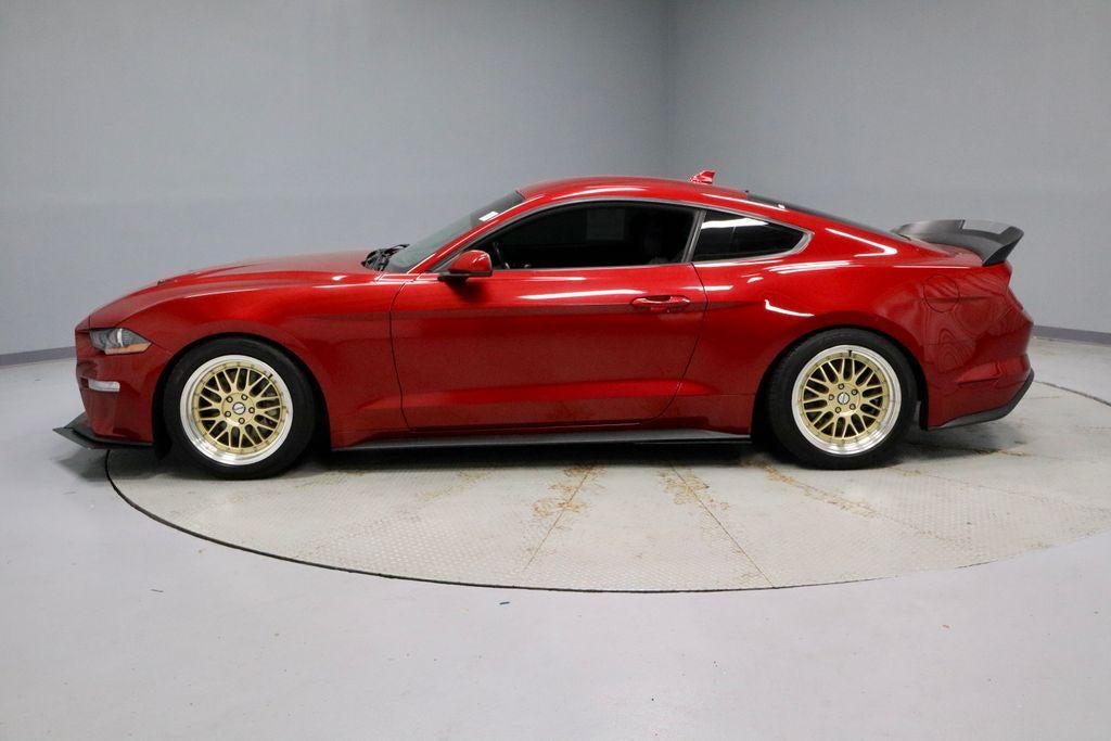 2021 Ford Mustang EcoBoost