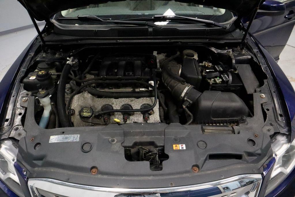 2011 Ford Taurus SEL