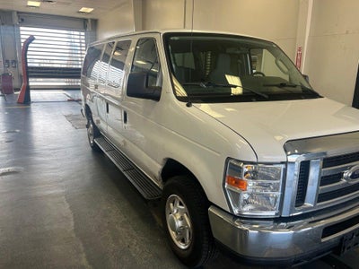 2011 Ford Econoline Wagon XLT