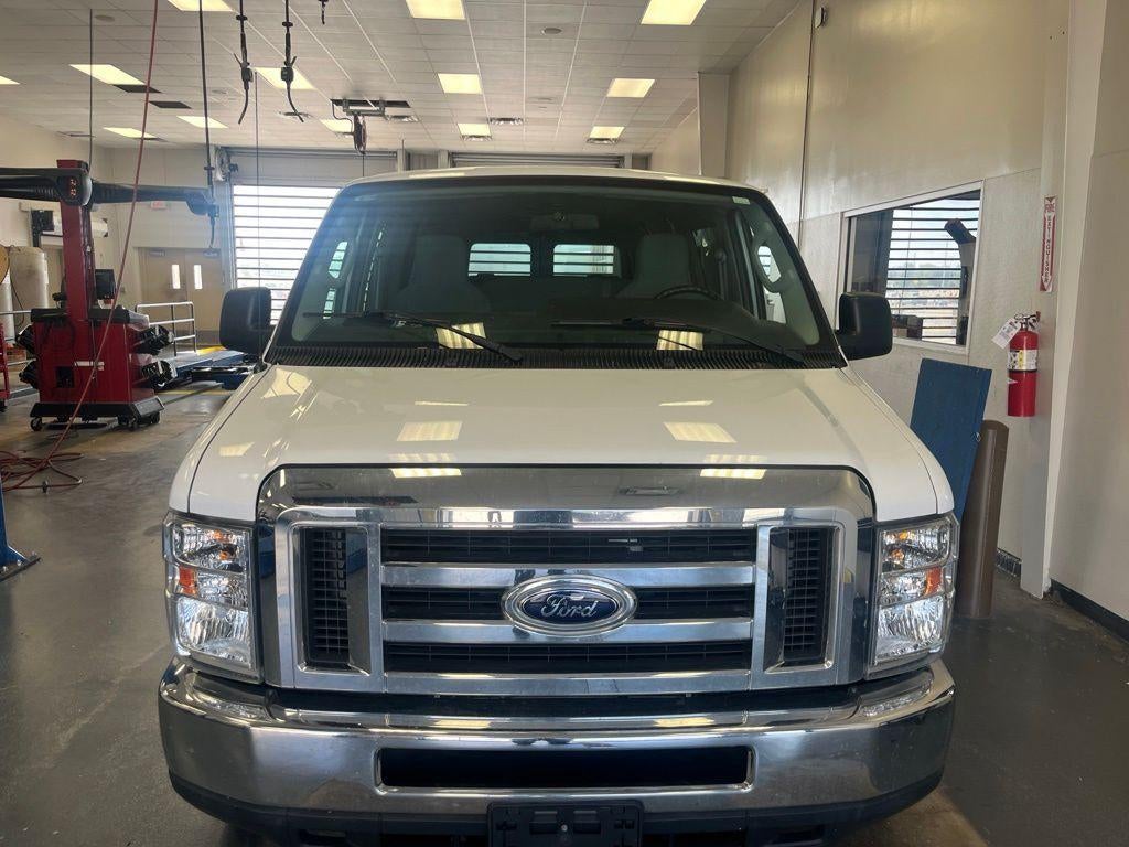 2011 Ford Econoline Wagon XLT