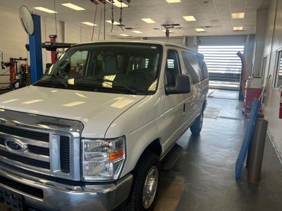 2011 Ford Econoline Wagon XLT