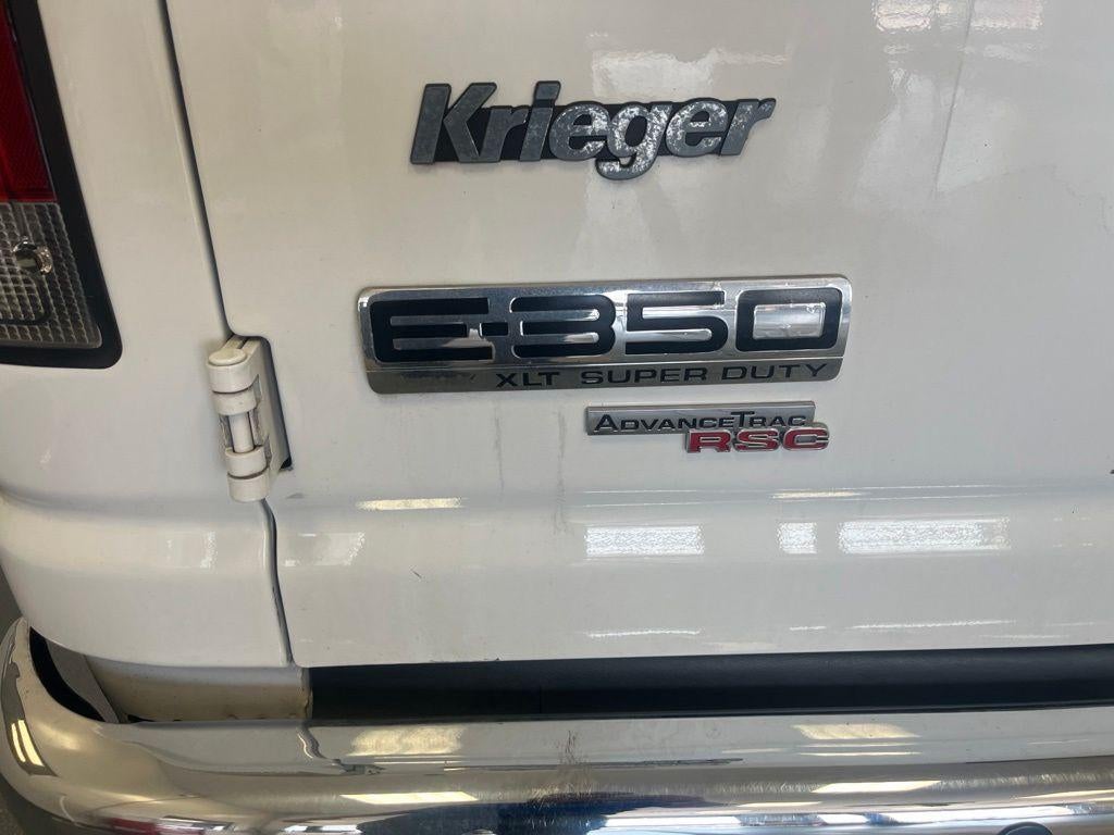 2011 Ford Econoline Wagon XLT