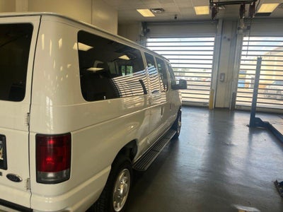 2011 Ford Econoline Wagon XLT