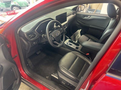 2025 Ford Escape Platinum
