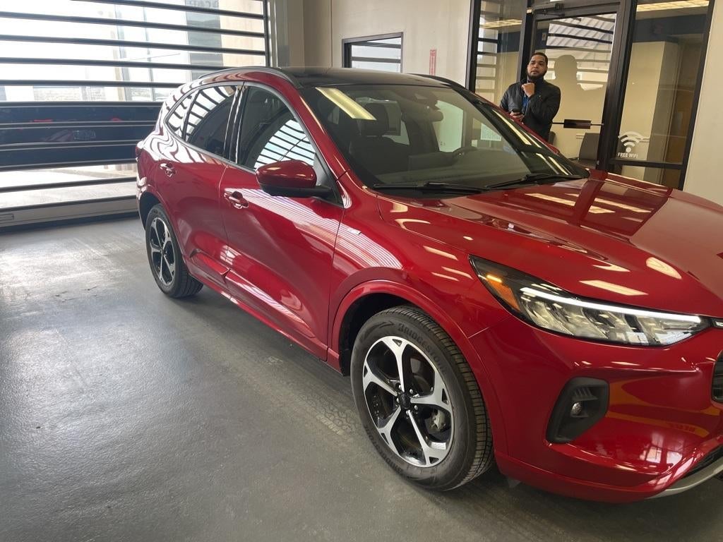 2023 Ford Escape ST-Line Select