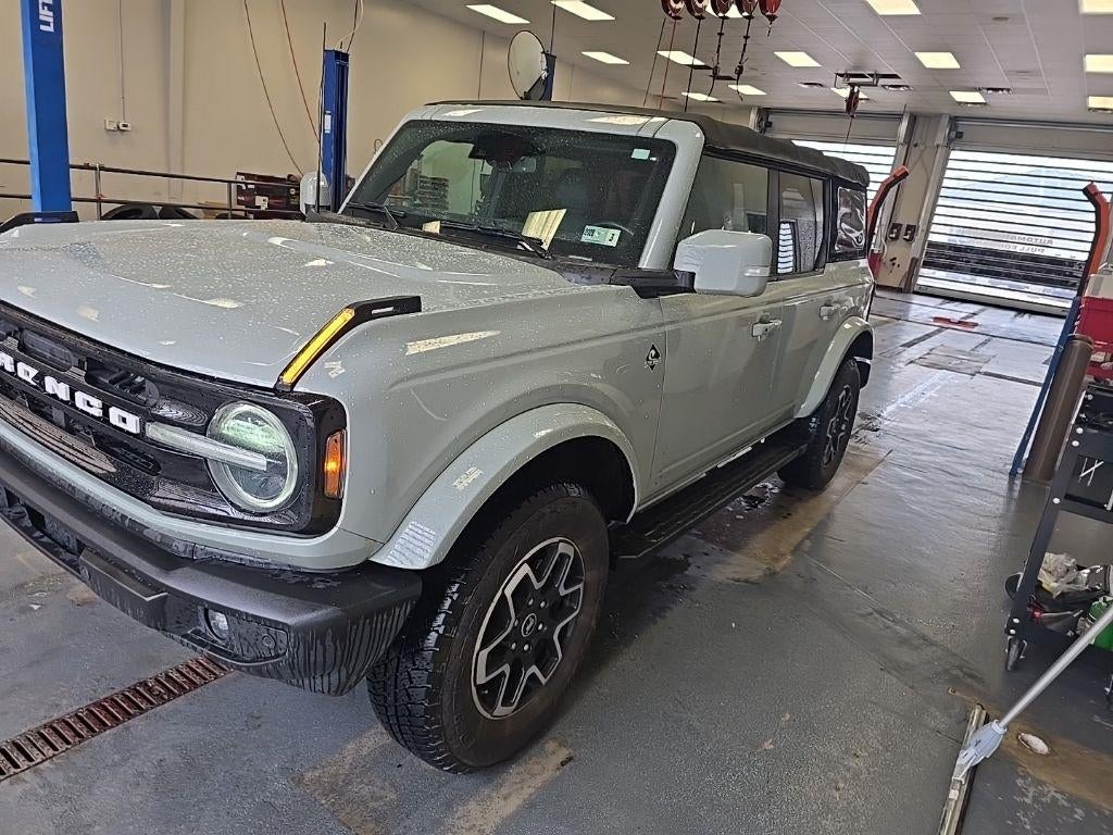 2021 Ford Bronco Outer Banks