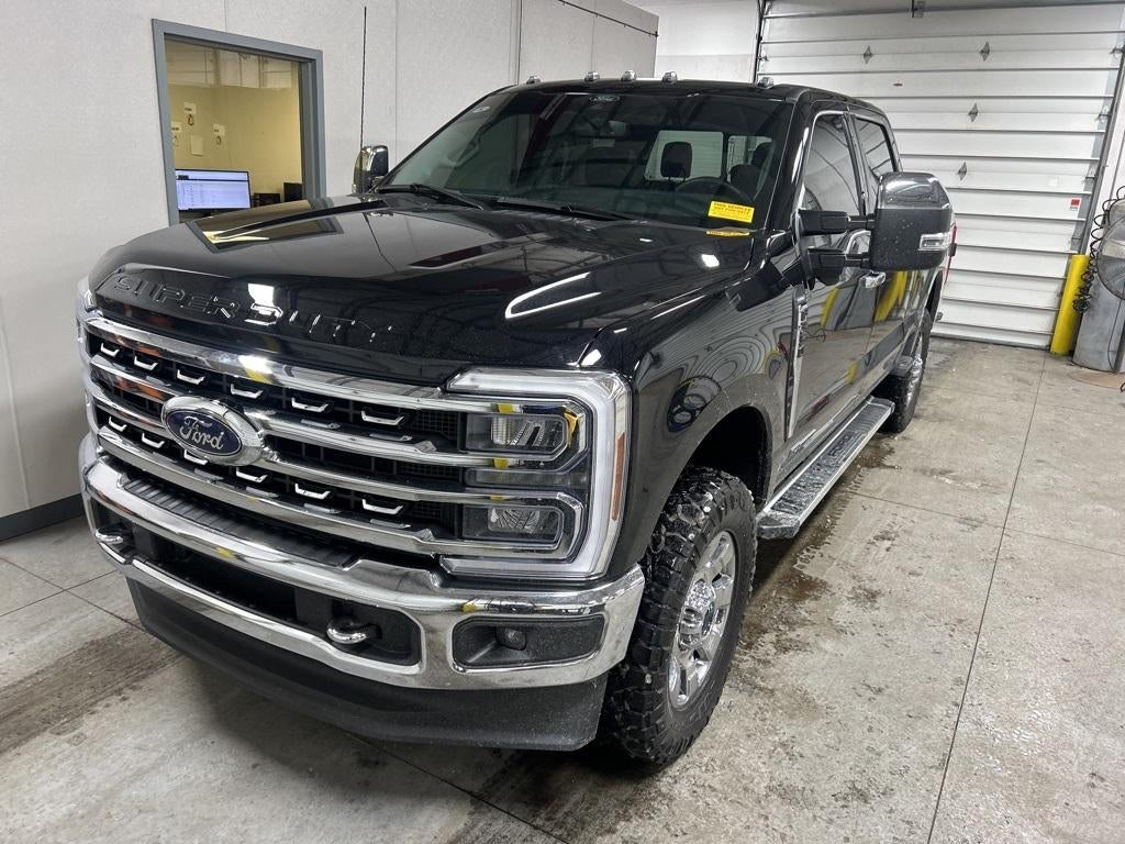 2024 Ford Super Duty F-350 SRW Lariat