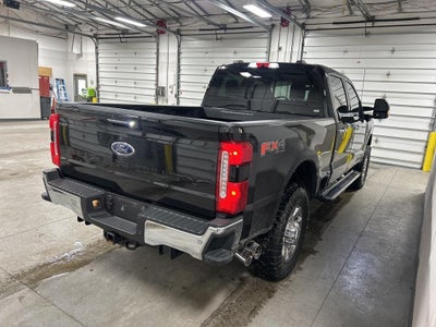 2024 Ford Super Duty F-350 SRW Lariat