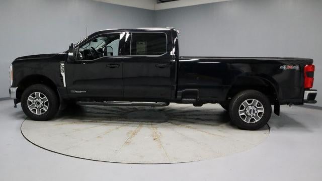 2023 Ford Super Duty F-350 SRW Lariat