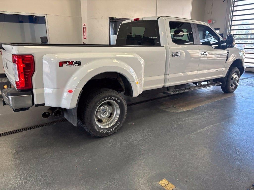 2017 Ford Super Duty F-350 DRW XL
